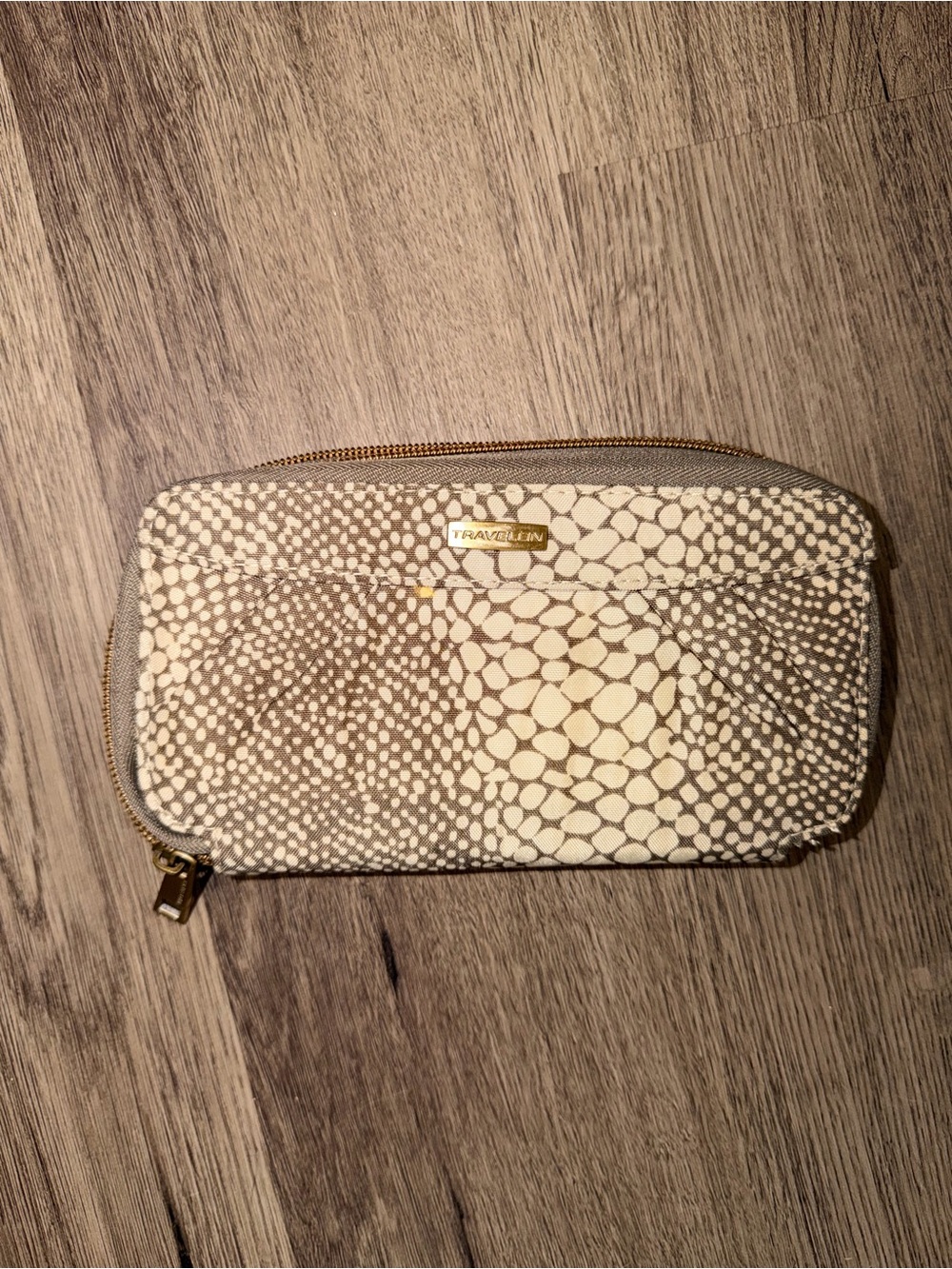 Travelon Beige and Cream Snake-Print Cosmetic Wallet